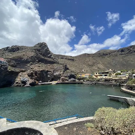 V V El Cantil Valverde (El Hierro)